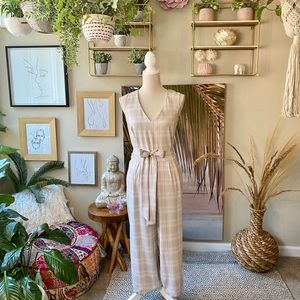 Wide leg jumpsuit